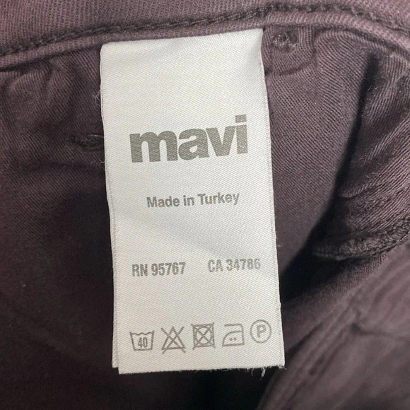 Mavi Selina Mid Rise Chino in wine twill - Picture 13 of 14